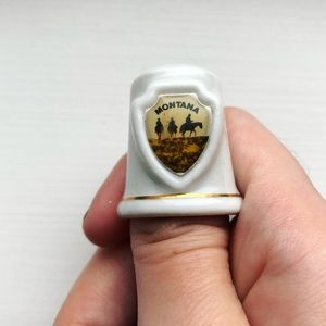 Vintage white & gold porcelain Montana thimble